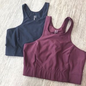 2 Grana Racerback Athletic Tops XS